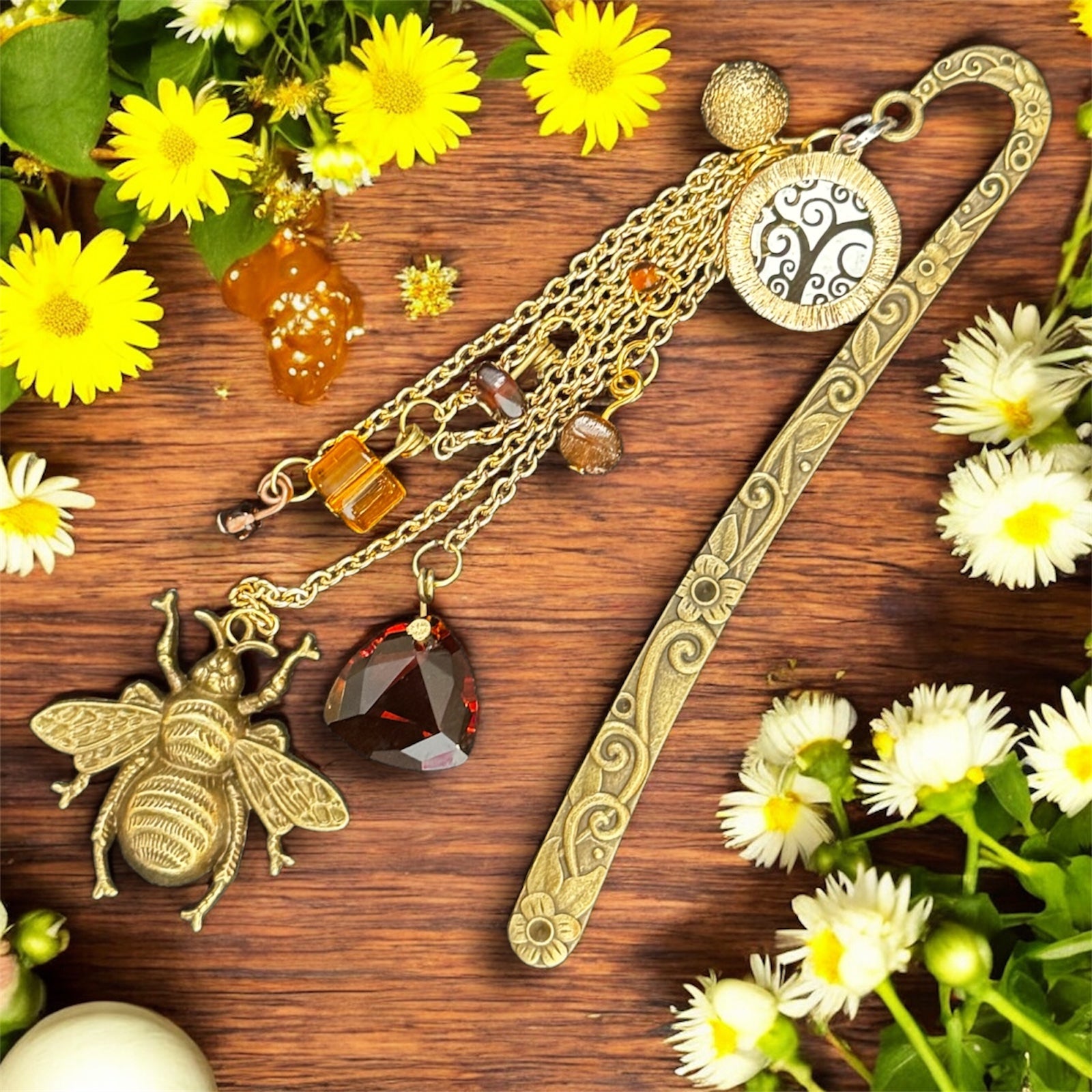 The Honey & Hive Heirloom Bookmark